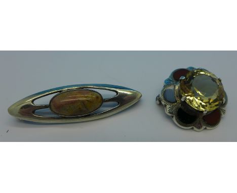 Two Scottish silver and agate brooches