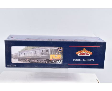 A BOXED OO GAUGE BACHMANN BRANCHLINE MODEL RAILWAY TWO CAR SET Class 108 DMU in BR Blue and Grey, model no. 32-902, appears i