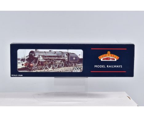 A BOXED OO GAUGE BACHMANN BRANCHLINE MODEL RAILWAY LOCOMOTIVE Class 5MT no. 73050 with B1G Tender in BR Lined Black with Late