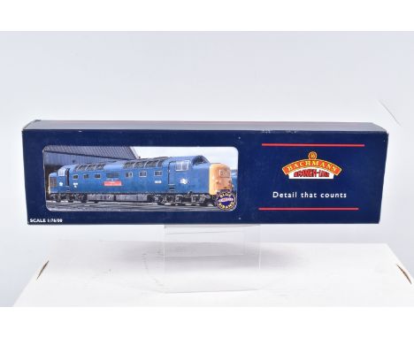 A BOXED OO GAUGE BACHMANN BRANCHLINE MODEL RAILWAY LOCOMOTIVE Class 55 Deltic no. 55020 'Nimbus' in BR Blue, model no. 32-526