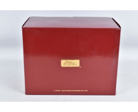 A BOXED BRITAINS NAPOLEONIC SET, numbered 36061,   Forward Gordons   no 2 Scots Grey Bugler and Gordon Highlander, Waterloo 1