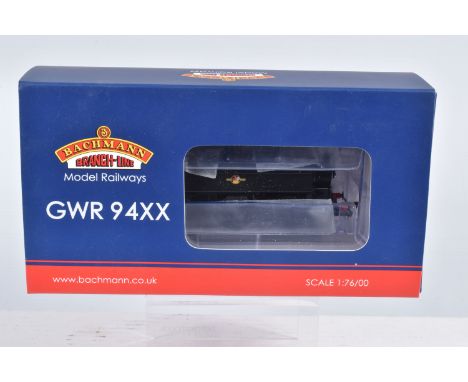 A BOXED OO GAUGE BACHMANN BRANCHLINE MODEL RAILWAY LOCOMOTIVE Class 94xx 0-6-0 Pannier Tank no. 9479 in BR Black with Late Cr