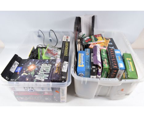 QUANTITY OF PC GAME BIG BOXES AND ORIGINAL XBOX CONSOLE, all boxes are empty apart from Dogz Your Computer Pet, other boxes i