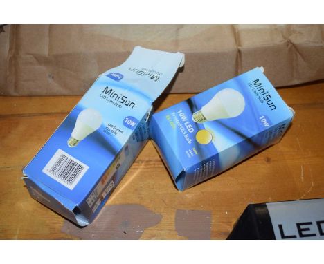 Two E27 LED light bulbs, colour warm white