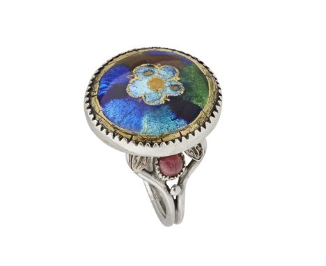 ENGLISH SCHOOL  ARTS &amp; CRAFTS MEDIEVALIST ENAMEL RING, EARLY 20TH CENTURY   with circular enamel panel, painted in gilt w