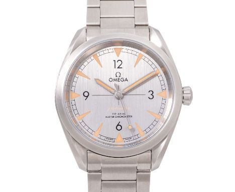 OMEGA Seamaster "Railmaster" Co-Axial Herrenuhr, Ref. 22010402006001. Full Set 2018. Edelstahl. Automatik-Werk Kal. 8806, seh