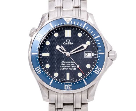 OMEGA Seamaster 300 M "James Bond", Herrenuhr, Ref. 2531.80.00. Full Set 2002. Edelstahl. Automatik-Werk Kal. 1120, gute Gang
