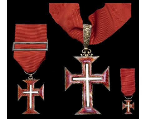 Portugal, Republic, Order of Christ, 5th Class Knight's set of Insignia, by Federico Costa, Lisbon, comprising neck Badge, 65