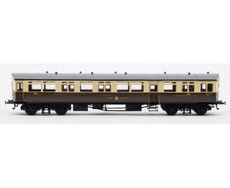 Tower Brass (SanCheng /China) O gauge A30 GWR cream and brown Autocoach No 190:, in original box with foam packing (appears u