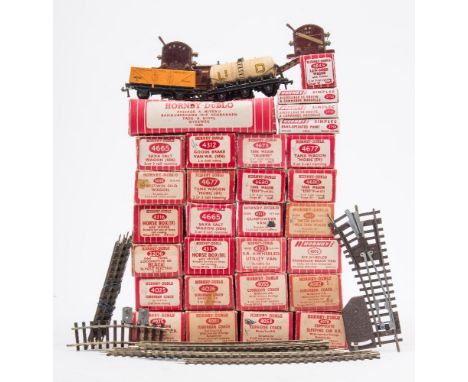 Hornby Dublo OO/HO  a collection of boxed rolling stock:, including 4677 'Mobil' tank wagon, 4665 'Saxa' salt wagon, 4078 Com