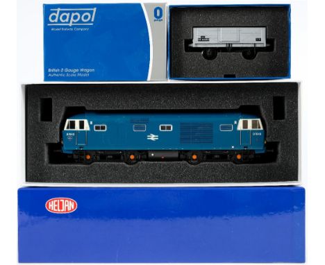 Heljan O gauge 3581 Class 35 Hymek Diesel locomotive, BR blue No D7040:, in original box with foam packing (appears unused) a