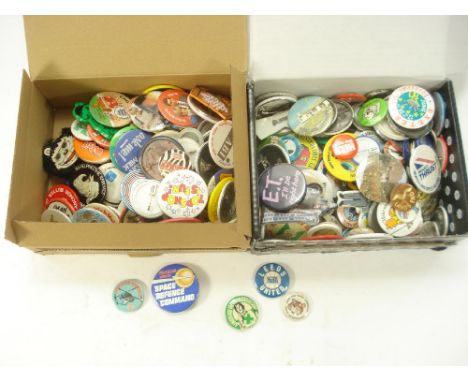A collection of 20th century badges:, including a Palitoy Action Man 'Leeds United' badge and others, various subject matters