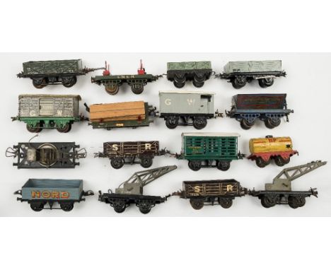 Hornby O gauge a group of goods wagons:,  two crane trucks, a side tipping wagon, SR goods wagons and others (a lot) (some re