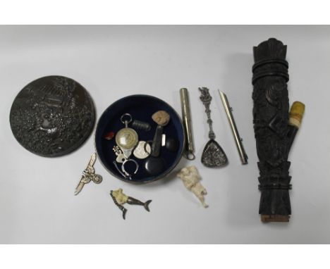 AN ORIENTAL BOX TOGETHER WITH VARIOUS OTHER COLLECTABLES TO INCLUDE A CARVED PIPE 