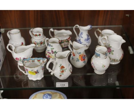 A SMALL QUANTITY OF CERAMICS JUGS TO INCLUDE ROYAL WORCESTER 