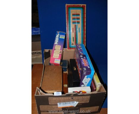 A quantity of miscellaneous games including Jenga, Boggle, Snakes and Ladders, new cribbage board, etc