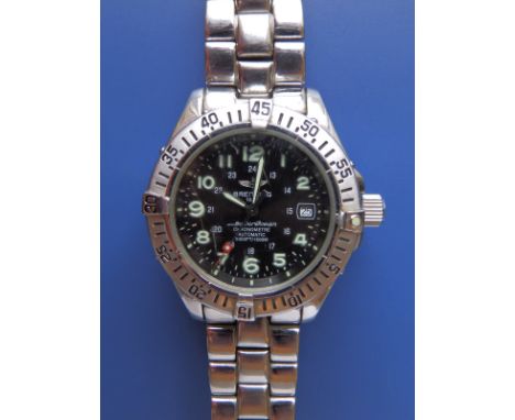 A gent's Breitling stainless steel 'Super Ocean' automatic chronometer bracelet wrist watch – 5000ft/1500m with date indicato