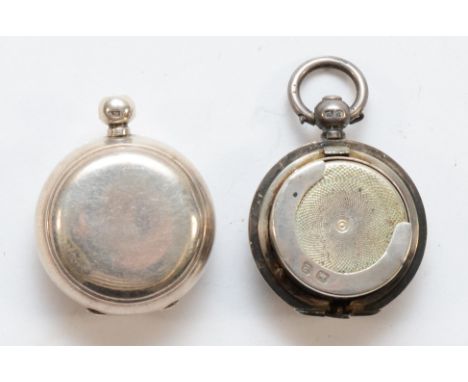 A Victorian silver sovereign case, Birmingham 1896, lacking push button and another lacking a lid but with push button (2)