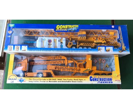 Two boxed diecast plastic construction play sets, Smart Toys 1:155 scale set and NewRay 1:32 scale 11133 model construction s