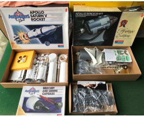 Monogram model kits with space theme to include Apollo Saturn V Rocket 1:44 scale, Apollo Space Craft Command Service Module 
