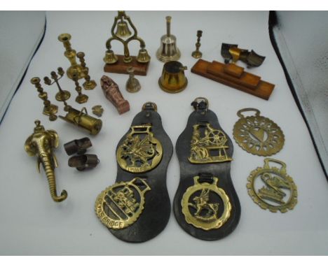 tin of brass items, includes trenchware and an elephant door knocker