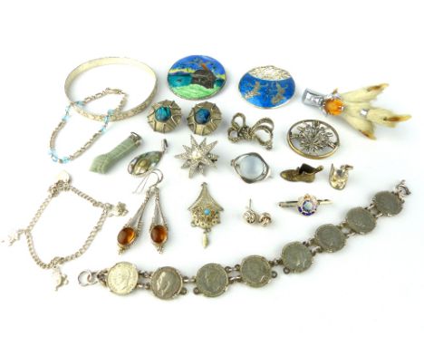 Collection of assorted silver / white metal jewellery to include enamel brooches, pendants and chains and sundry other pieces