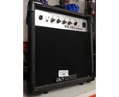 Guitar amplifier. 
