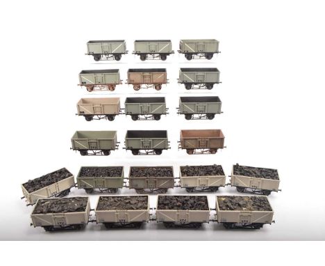 Lima  0 gauge 16 ton mineral wagons (21), comprising the standard Lima 16 ton grey mineral wagon, good variety of different n