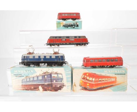 Marklin H0 gauge Locomotives and Railcars (4), comprising in original boxes Marklin 3016 four wheel Railbus red/black, 4018 s