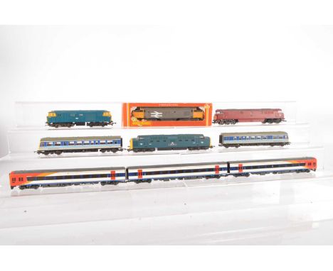 Bachmann Lima Hornby Diesel Locomotives and Multiple Units 00 gauge (9), comprising in original box Hornby R348 Class 37 Dies