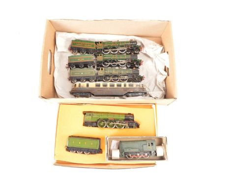 Wrenn Hornby Dublo Lima  Trix Steam and diesel locomotives 00 gauge (6), comprising in original boxes Trix 1180 Class A3 4-6-