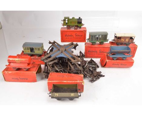Hornby 0 Gauge boxed clockwork LNER Tank and wagons with qty of unboxed Track (31), LNER green No 1 0-4-0 Tank Engine, tested
