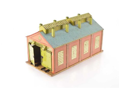 Hornby 0 Gauge No 2 Engine Shed, with 8 chimneys and vents, F, litho generally fair-good, one door is high on it's hinge and 