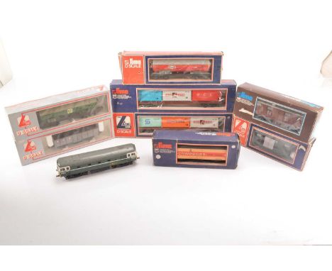 Lima  O gauge Diesel Locomotive and wagons  (9), comprising Class 33 Diesel Locomotive BR green D6506 couplings missing, in o