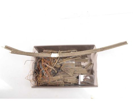 Fleischmann N gauge flexible and rigid track (99 items), including short and medium straight track (48 pieces), curved track 