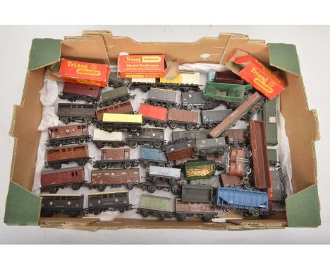 Hornby Lima 00 gauge freight wagons  (52), including Lima Ferry vans (3), Hornby Horse boxes (3), Cattle wagons (7), Bogie br