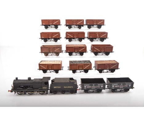 Lima  0 gauge locomotive and wagons (13), comprising Lima  Class 4F 0-6-0 Locomotive and tender BR black 44257, 16 ton Minera