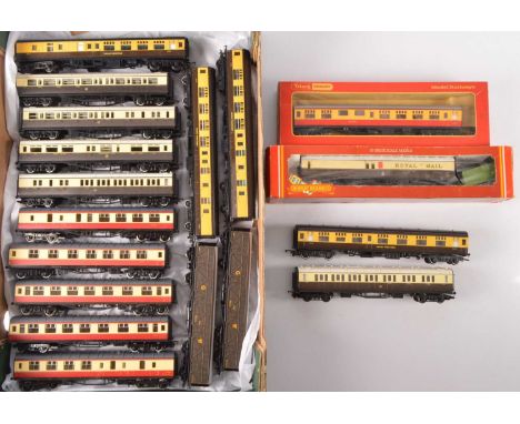 Hornby 00 gauge BR/LMS and GWR coaches (18), comprising in original box Hornby R747 Mark 1 Buffet, R440 GWR Operating Mail co