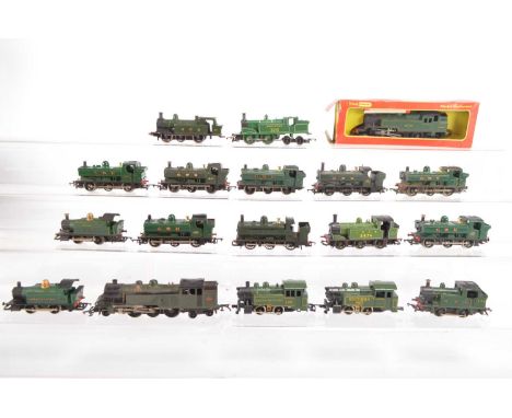 Hornby  and other Tank locomotives 00 gauge all in green liveries (18), comprising in original box  Hornby R59 class 2  Locom