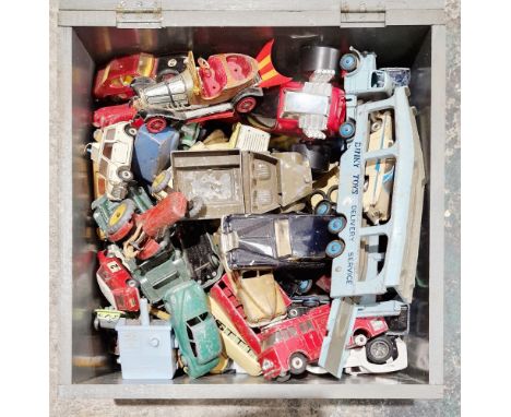 Collection of Dinky Toys&nbsp;to include a Austin Cooper S, Morris Oxford, Bedford Dinky Toys delivery service lorry, a Macy 