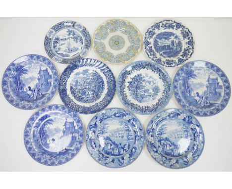 Modern Spode blue and white jug, a collected of printed and gilt knotwork plates, four Copeland Spode blue and white plates&n
