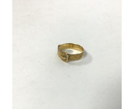 An 18ct gold ring in the form of a buckle (Q) (4.93g)