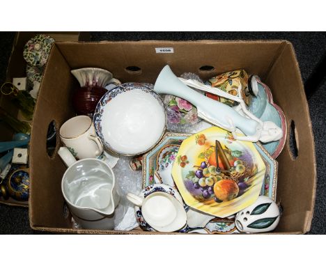 Box of Mixed Porcelain Collectables to include 4 decorative jugs, a cake plate with fruit decoration, a Leonardo Collection f