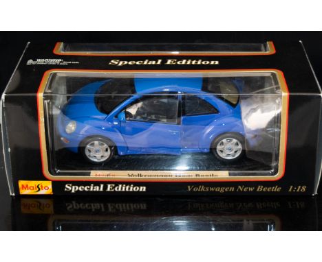 Maisto Special Edition Diecast Scale Model (1;18) Car VW New Beetle' blue colourway. As new in box.