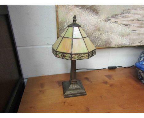 A Tiffany Art Deco style table lamp, 38cm tall