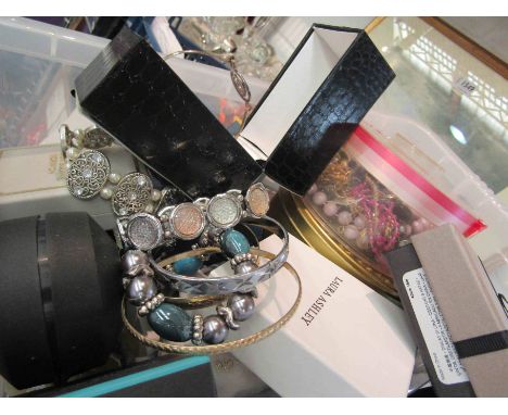 A box of mixed bijouterie including silver bangle