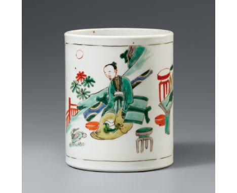 Famille verte-Pinselbecher. Kangxi-Ära (1662-1722)Zylindrischer Becher (bitong), dekoriert mit zwei Kartuschen in den Farben 
