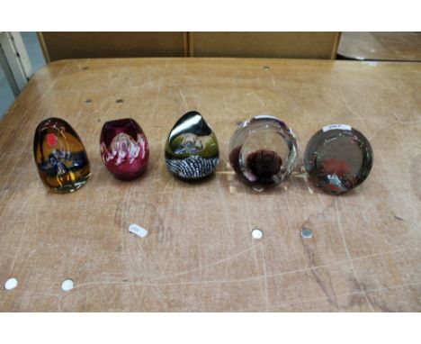 Five Caithness limited edition glass paperweights - Humming Bird Etched 1979, by Colin Terris, no. 351 of 1000, Domino 1986, 