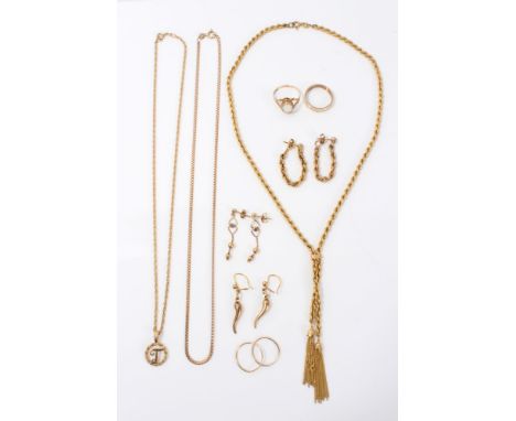 Various 9ct gold chains, 9ct opal ring and one other 9ct gold ring CONDITION REPORT Total gross weight approximately 26.7 gra