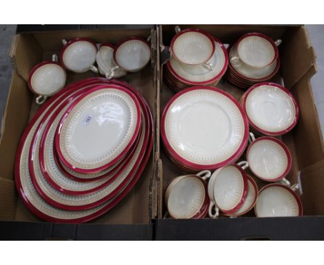 Royal Doulton Duke of York pattern tea and dinner service (60 pieces)